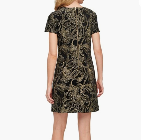 NWT Calvin Klein Short Sleeve Black/ Gold Velvet Embroidered Shift Dress Size 6 - Picture 2 of 5